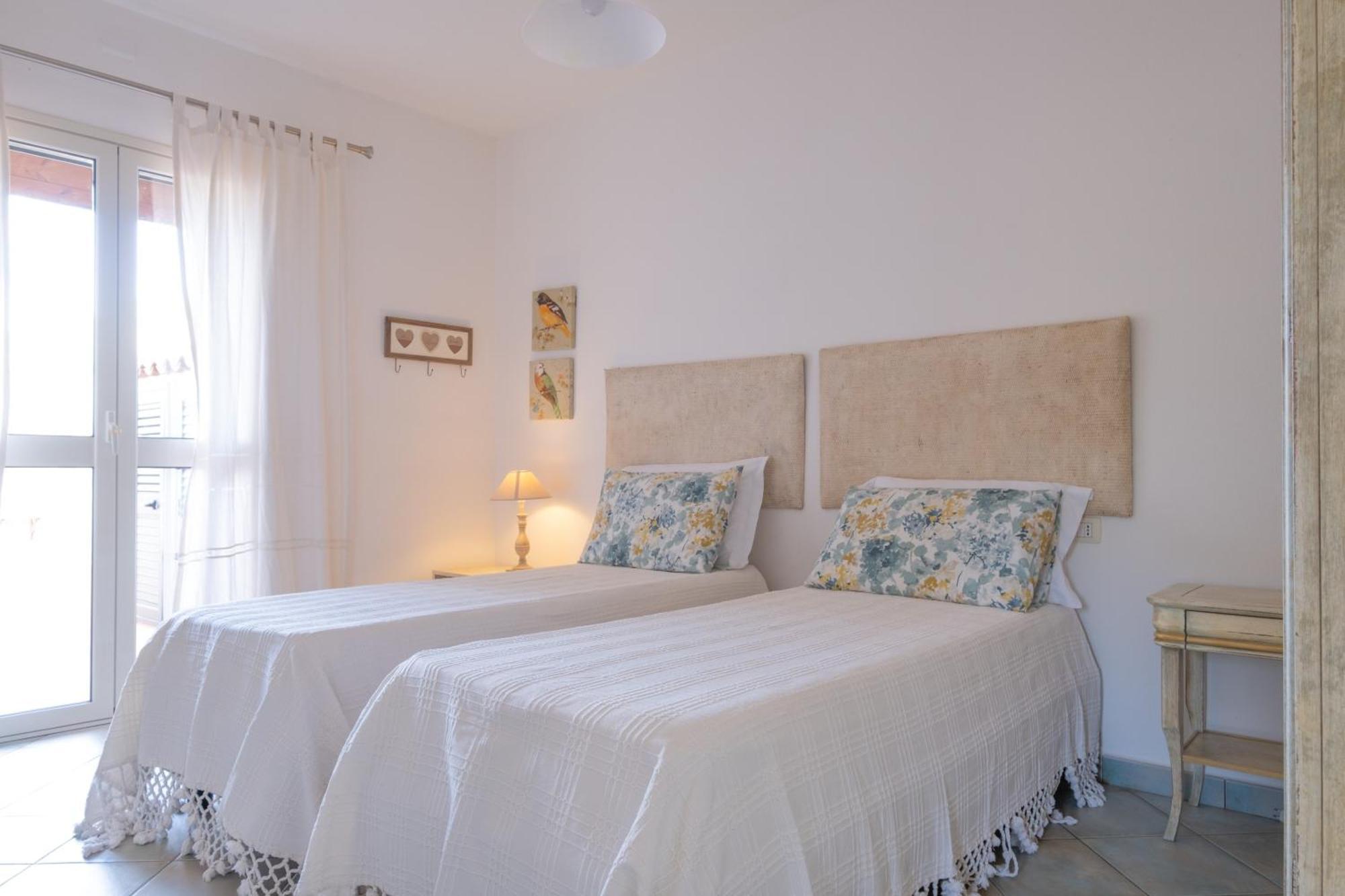 Orosei Home Holidays - Sa Vadde カーラ・リベロット エクステリア 写真